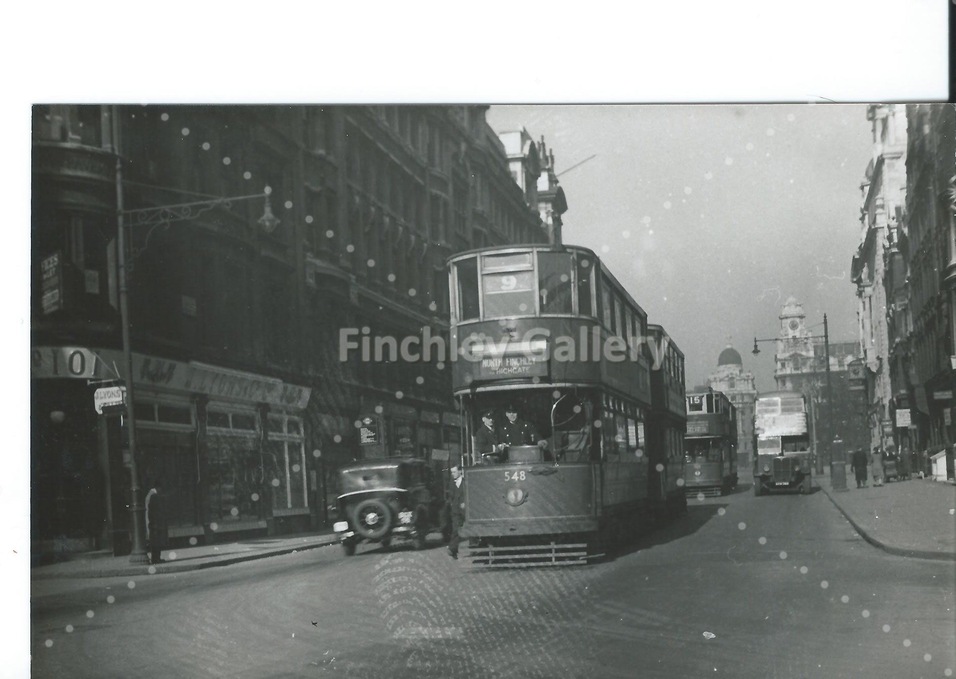 TROLLEY BUS FINCHLEY CENTRAL