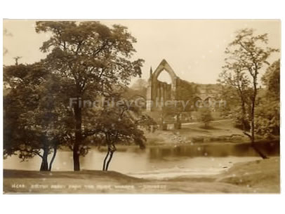 POSTCARD OF BOLTON ABBEY 